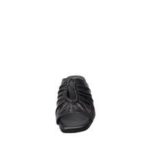 Womens Ruched Leather Slide Mules Low Heel Comfort - Black - Thumbnail 10 | B07 Leah