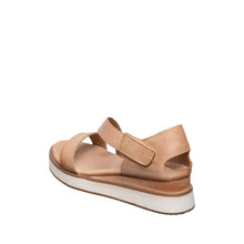 Load image into Gallery viewer, Make Up