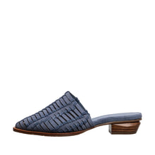 Load image into Gallery viewer, Chambray