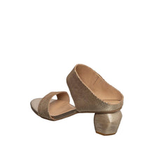 Geometric Heel Leather Mules – A Perfect Blend of Style & Comfort - Gold - Thumbnail 10 | C14 Amelia