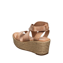 Load image into Gallery viewer, Make Up