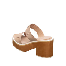 Load image into Gallery viewer, Make Up