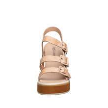 Load image into Gallery viewer, Make Up