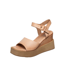 Details - Make up - Thumbnail 18 | I42 June