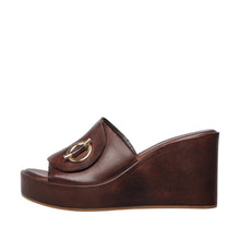 Womens Platform Wedge Slide Sandals Toggle Detail Comfort Chic - Coffee - Thumbnail 7 | I45 Jupiter