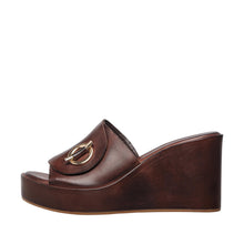 Womens Platform Wedge Slide Sandals Toggle Detail Comfort Chic - Coffee - Thumbnail 3 | I45 Jupiter