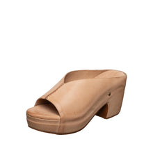 Peep Toe Platform Mules – Chic, Comfortable & Versatile - Make up - Thumbnail 1 | K23 Kaitlin