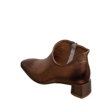 Load image into Gallery viewer, Bronze