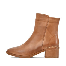 Taupe Ankle Booties Refined Leather Simplicity - Taupe - Thumbnail 2 | O50 Sonja