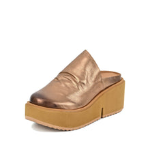 Chunky Platform Mules Metallic Bronze Leather - Bronze - Thumbnail 1 | Q81 Piper