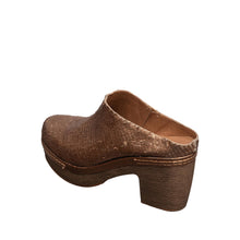 Load image into Gallery viewer, Bronze