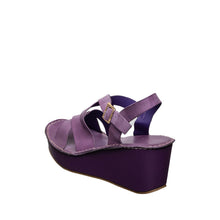 Load image into Gallery viewer, Iris