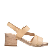 Load image into Gallery viewer, Make Up