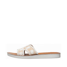 Womens Embroidered Slide Sandals Flat Comfort Summer Style - White - Thumbnail 7 | T46 Alex