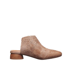 Load image into Gallery viewer, Stone