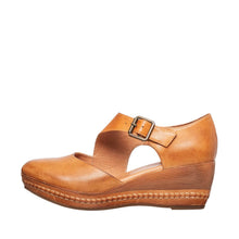 Details - Tan - Thumbnail 2 | 456 Tania
