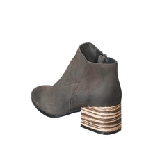 Load image into Gallery viewer, Black