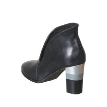 Load image into Gallery viewer, Black