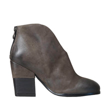 Load image into Gallery viewer, Black