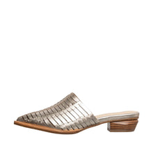 Load image into Gallery viewer, Gold