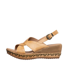 Load image into Gallery viewer, Make Up