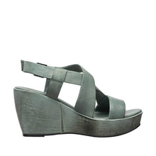 Load image into Gallery viewer, River