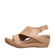 Load image into Gallery viewer, Make Up