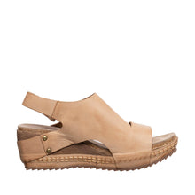 Load image into Gallery viewer, Make Up