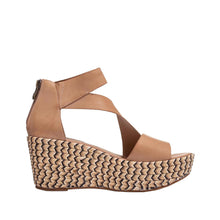 Load image into Gallery viewer, Make up