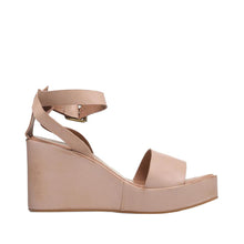 Load image into Gallery viewer, Make up