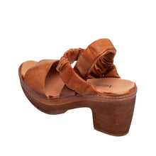 Load image into Gallery viewer, Tan