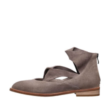 Load image into Gallery viewer, K11 Lalana Low Heel Suede Boots Light Grey