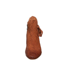 L34 Linden Comfortable Fall Boots Details - Tobacco - Thumbnail 5 | L34 Linden Women's Comfy Leather Winter Booties