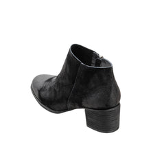 Load image into Gallery viewer, Black