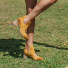 Load image into Gallery viewer, Cognac