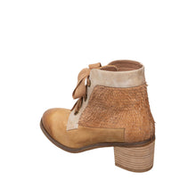 Load image into Gallery viewer, Stone