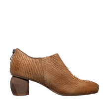 Load image into Gallery viewer, Stone