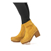 Load image into Gallery viewer, R11 Tia Women's Heeled Suede Booties