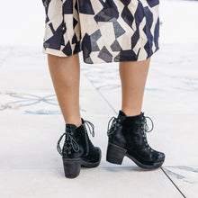 Load image into Gallery viewer, Black