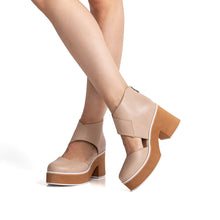 Load image into Gallery viewer, Make Up