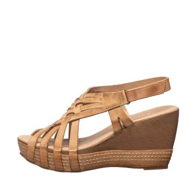 Low wedge hot sale slingback sandals