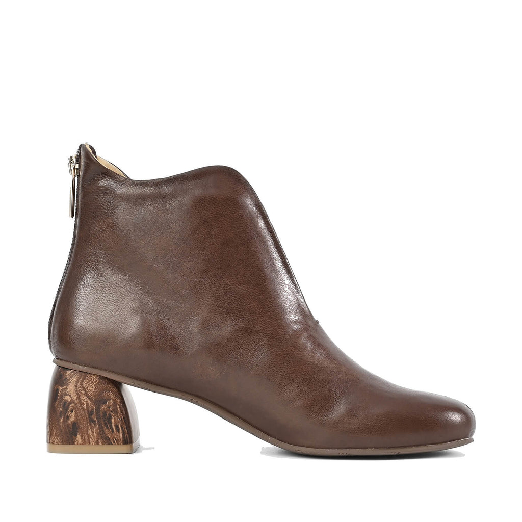 Comfortable Ankle Boots Cognac and Chocolate Leather - Chocolate - View 4 | M70 Gabrielle