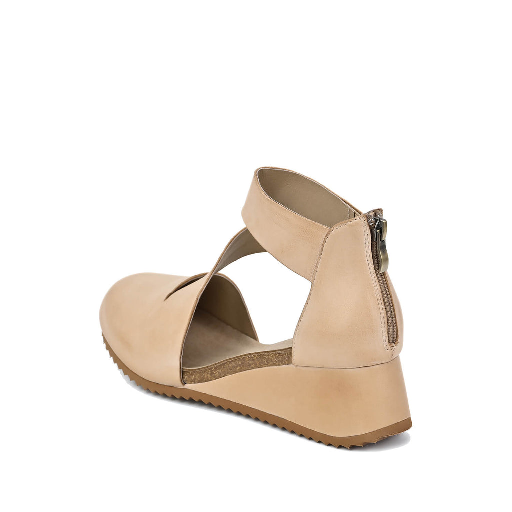 Cut Out Booties Crossover Straps Low Wedge - Make Up - View 19 | M81 Ravi Flex