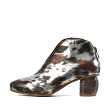 Metallic Ankle Booties Layered Artisan Finish - Light Gold - Thumbnail 7 | P23 Gretchen
