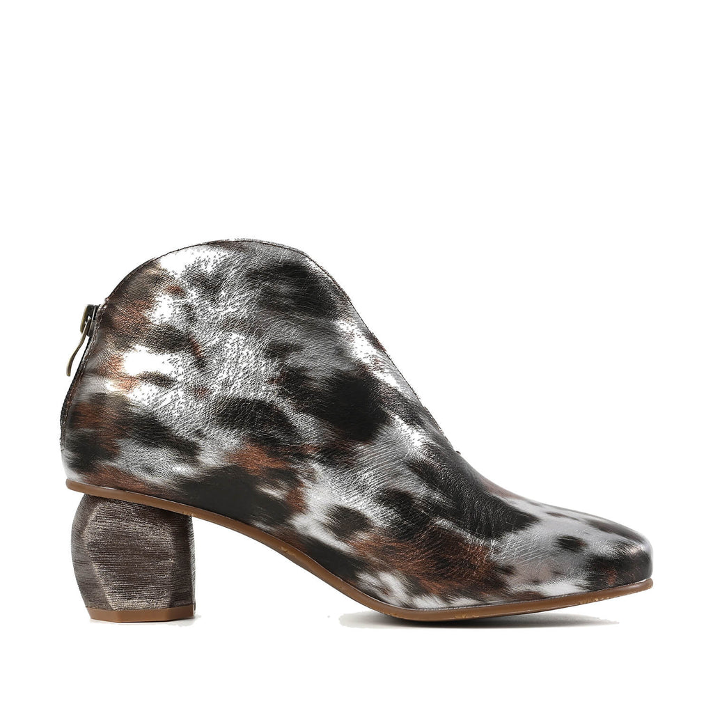 Metallic Ankle Booties Layered Artisan Finish - Light Gold - View 8 | P23 Gretchen