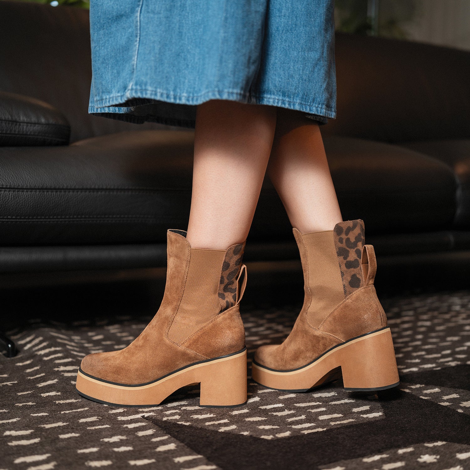 Chelsea Boots Platform Block Heel | Antelope Shoes