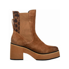 Load image into Gallery viewer, Cognac
