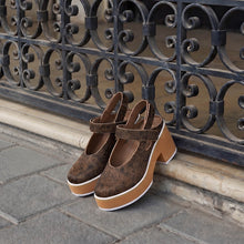 Leather Clogs with Strap Platform Adjustable Closure - Make Up - Thumbnail 21 | P43 Ingrid
