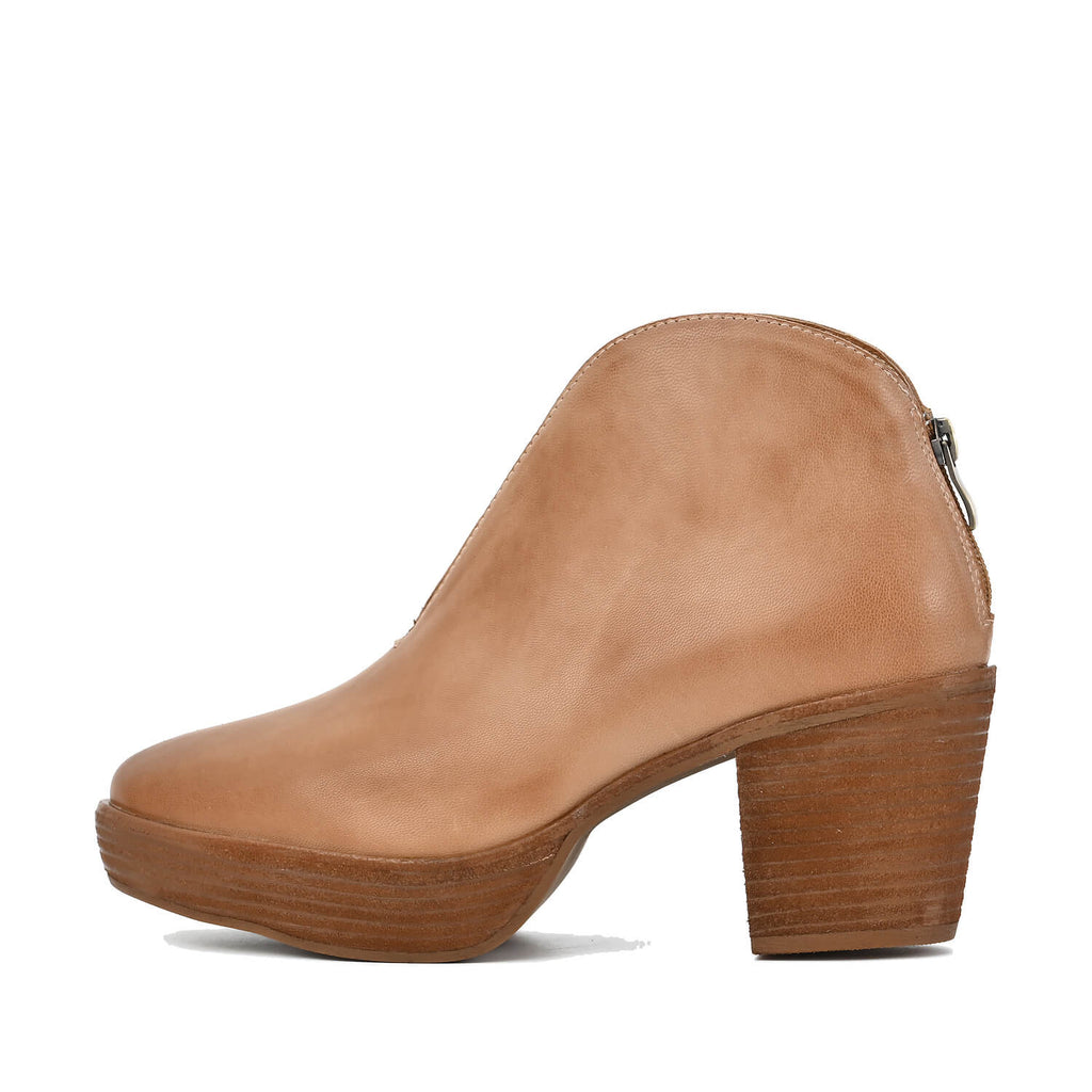 High Heel Ankle Booties Hand-Brushed Leather - Taupe - View 16 | Q50 Easten