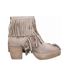 Load image into Gallery viewer, Make Up
